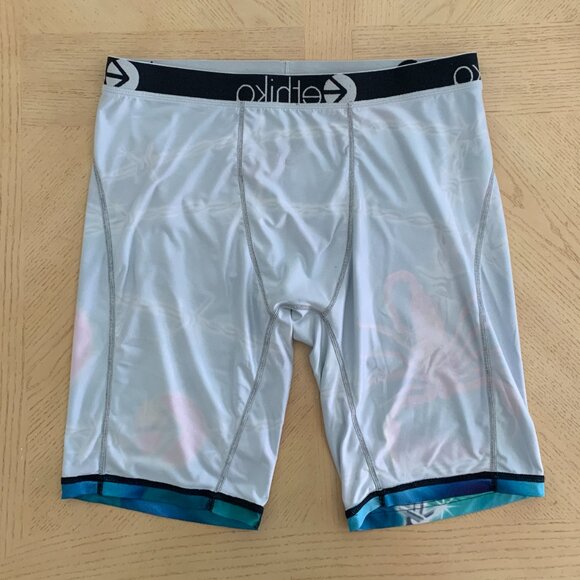 Ethika Compression Short - Picture 4 of 5